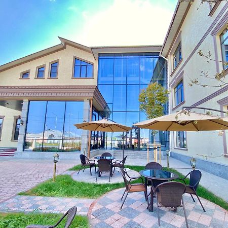 Boutique Hotel Silk Way Turkistan Bagian luar foto