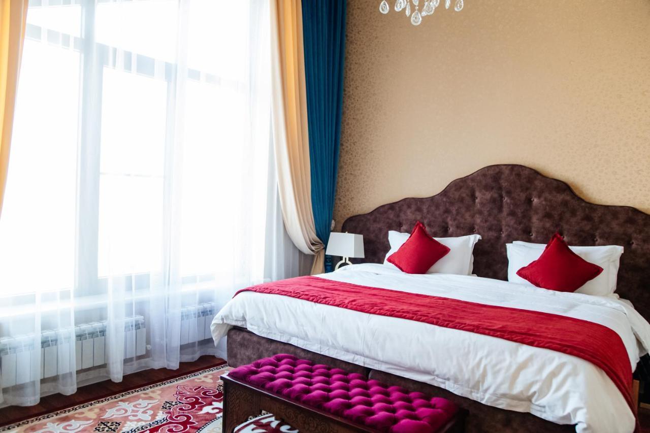 Boutique Hotel Silk Way Turkistan Bagian luar foto