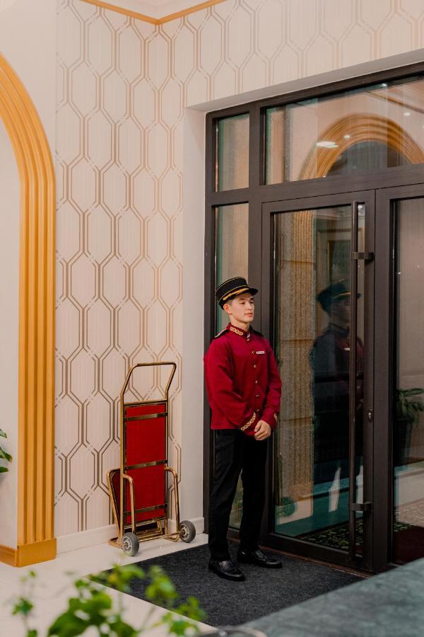 Boutique Hotel Silk Way Turkistan Bagian luar foto