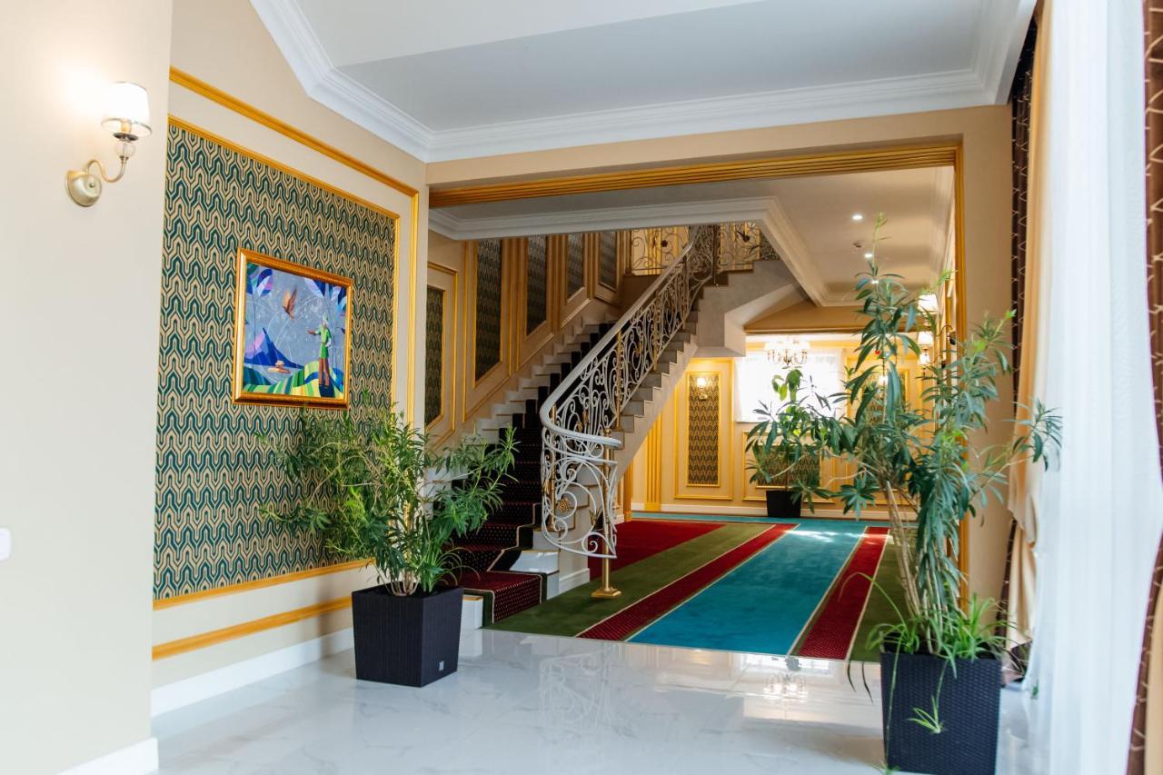 Boutique Hotel Silk Way Turkistan Bagian luar foto