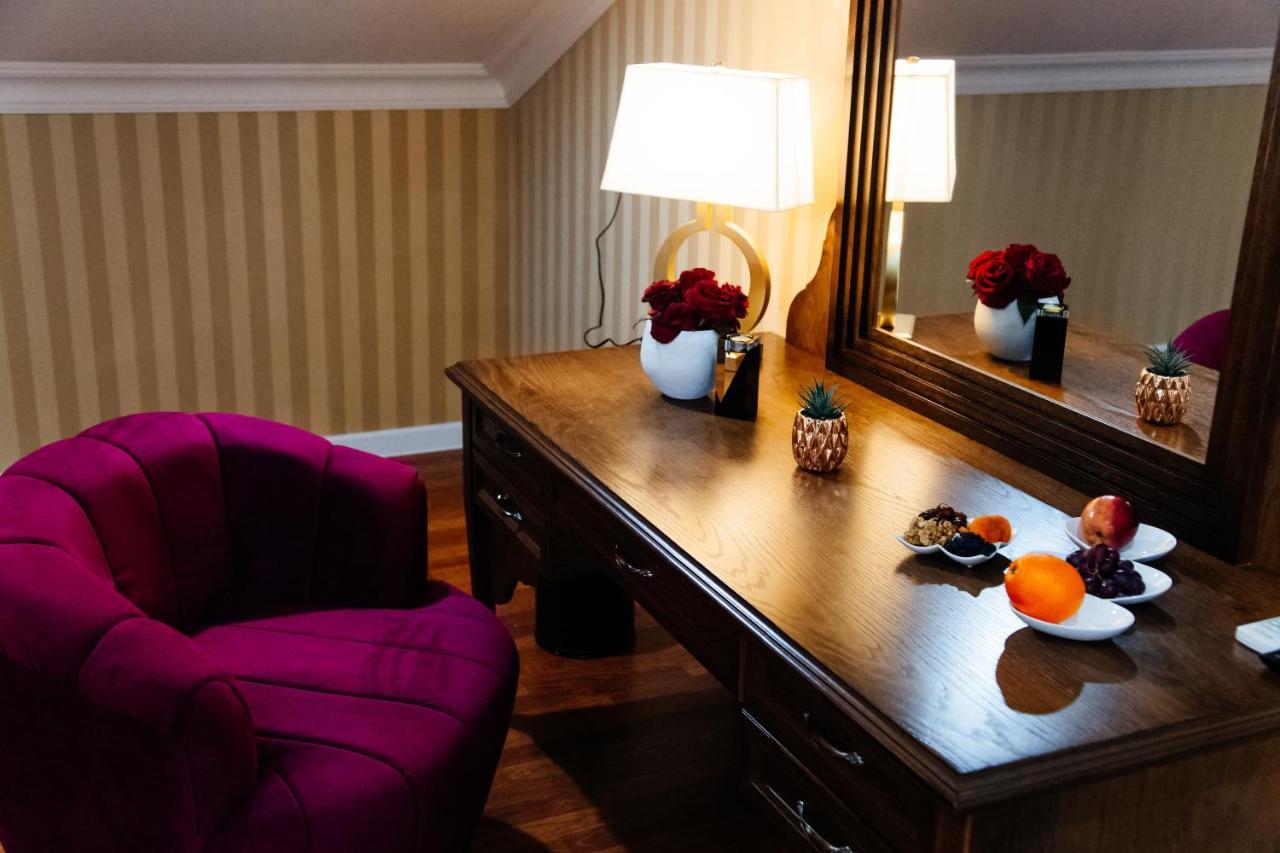 Boutique Hotel Silk Way Turkistan Bagian luar foto
